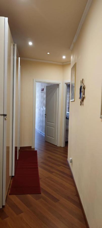 Azzurra Holiday Home - 850 M Al Mare - 75 Mq - Balconata Vivibile - Wi-Fi - Pay Tv Gratis - Posteggio Auto Condominiale Non Assegnato Rapallo Eksteriør billede